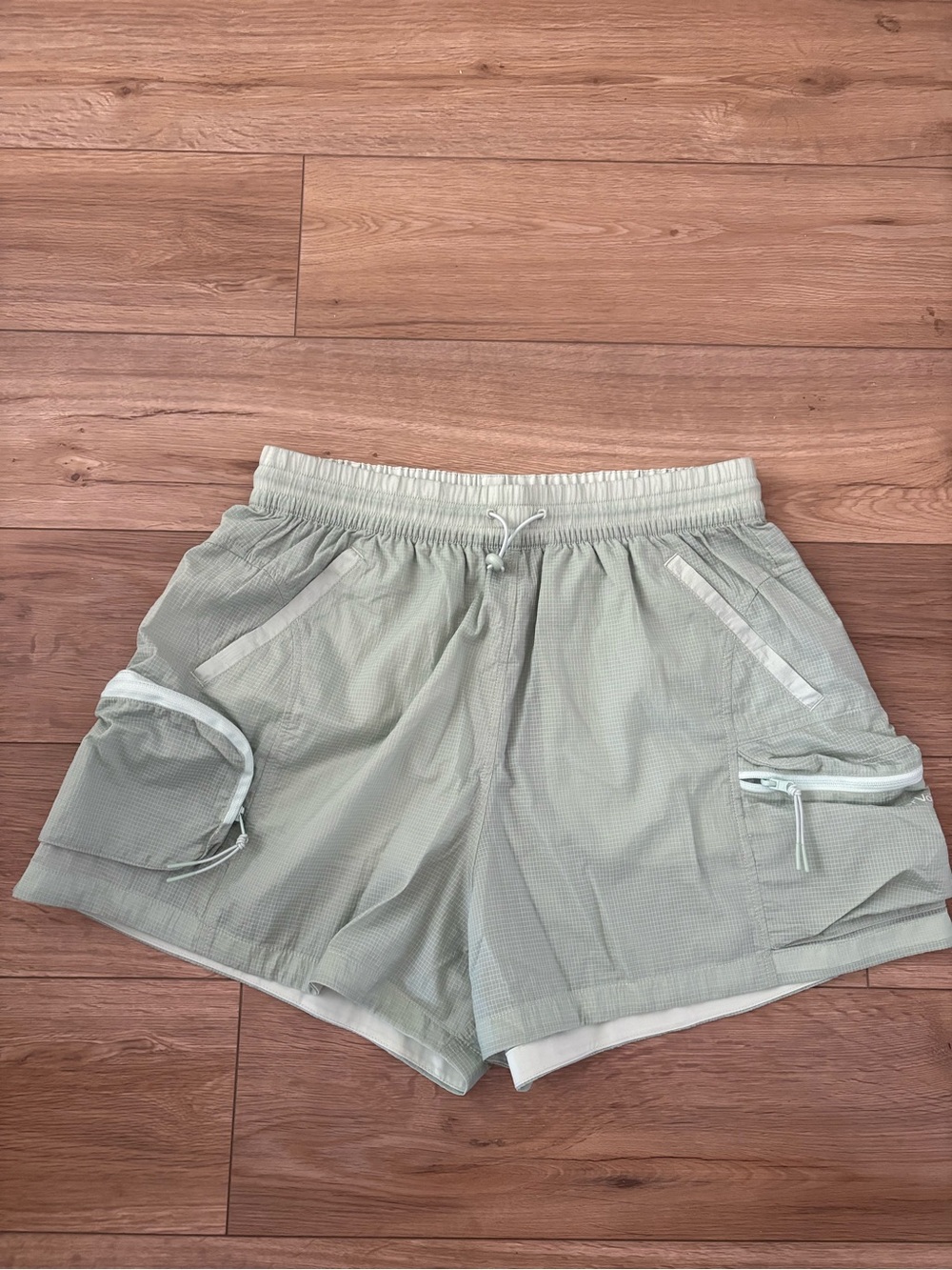 Outdoor Voices Women’s Lightweight Sage Grid Hiking Shorts
